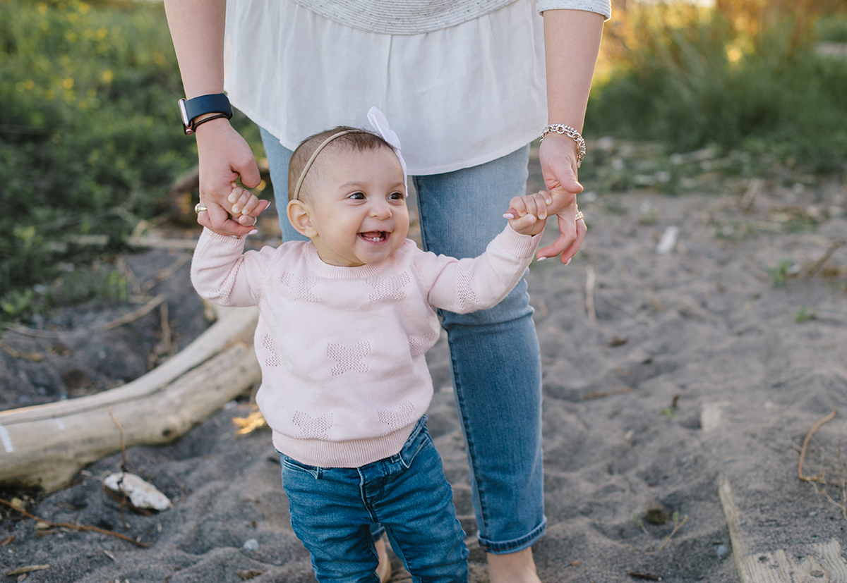 Family photographer in Ajax 