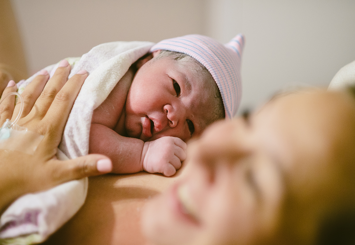 Birth Photographer Bowmanville Durham Region 